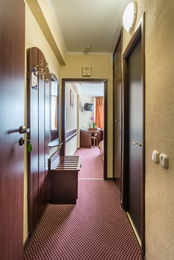 Tourist Hotel