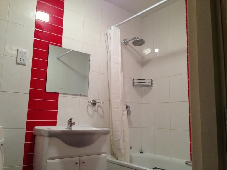 Bed & Breakfast Acton Town Hotel