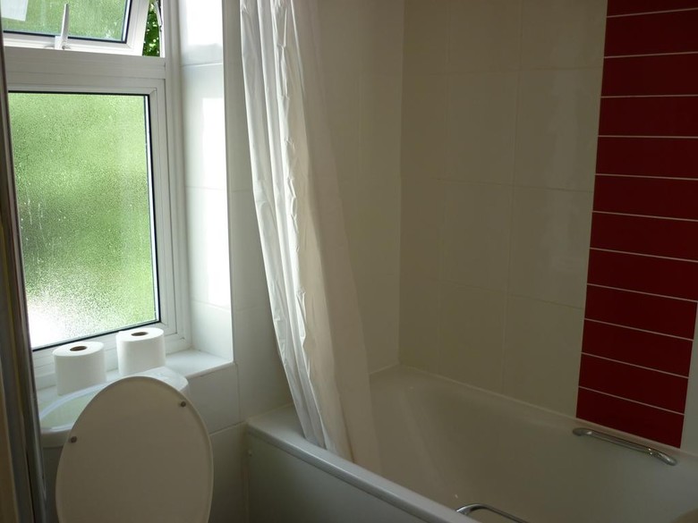 Bed & Breakfast Acton Town Hotel