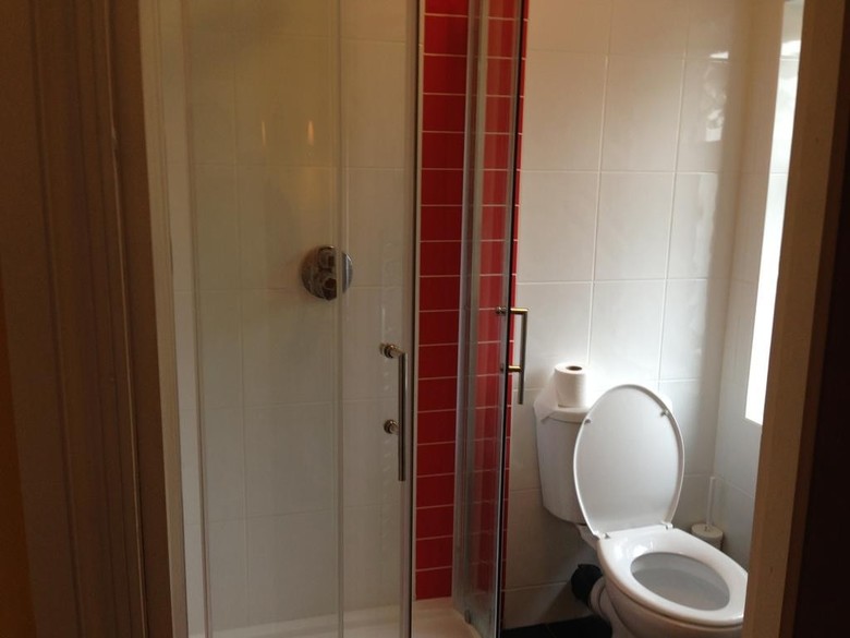 Bed & Breakfast Acton Town Hotel