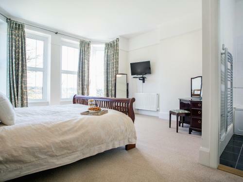 Ratherton House