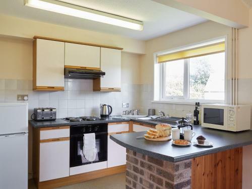 Chudleigh Bungalow 14