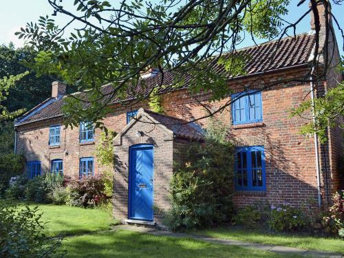 Dyes Cottage