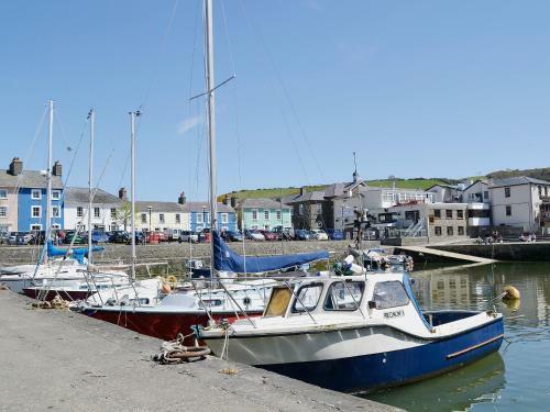 Llawyrglyn