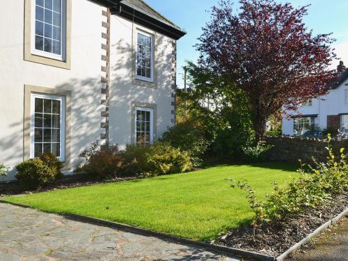 Oak Apple House