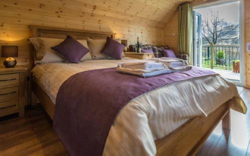 Glencoe Cabins And Caravans