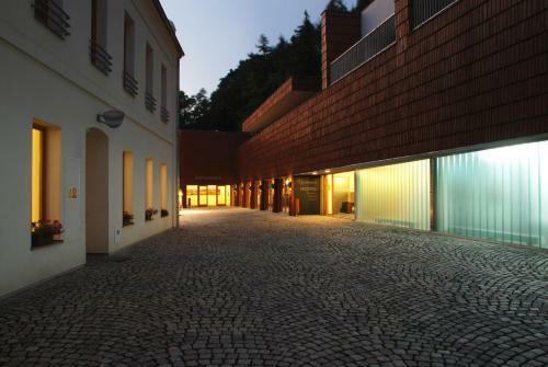Hostal Restaurace A Pension H?eb�k�rna