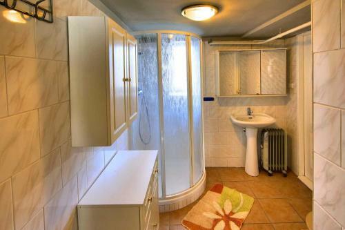 Hostal Penzion Nem�lek