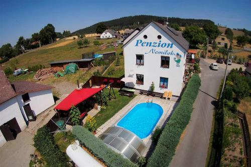 Hostal Penzion Nem�lek