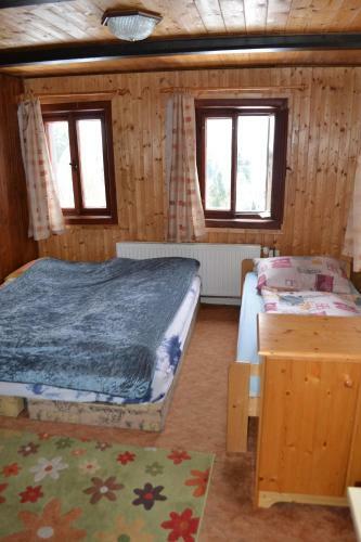 Hostal Guest House Leona
