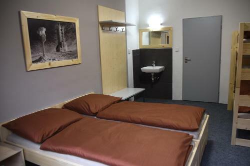 Hostal Penzion Kouty