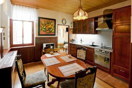 Apartamento Pension ?�?ek