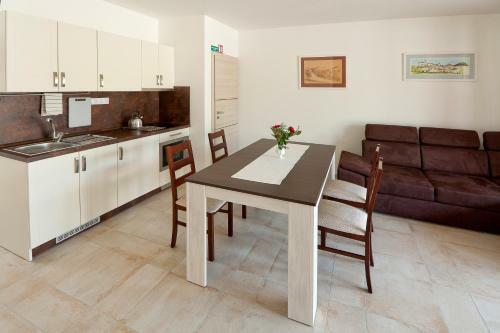 Apartamento Pension ?�?ek