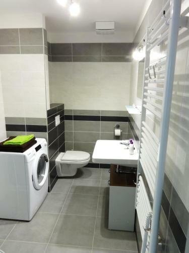Apartments 4U Center + Free Parking