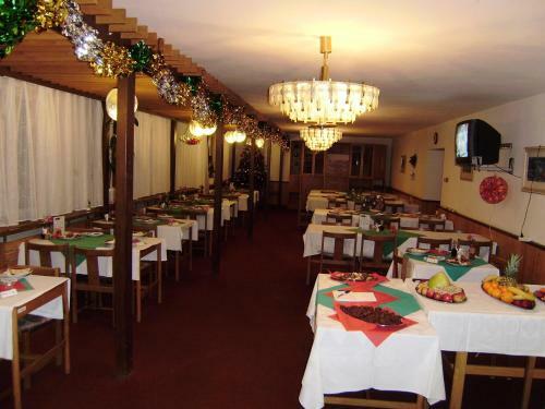 Hostal Penzion Lovochemie