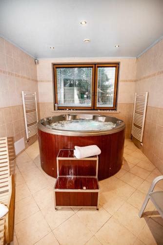 Hostal Penzion ?ert