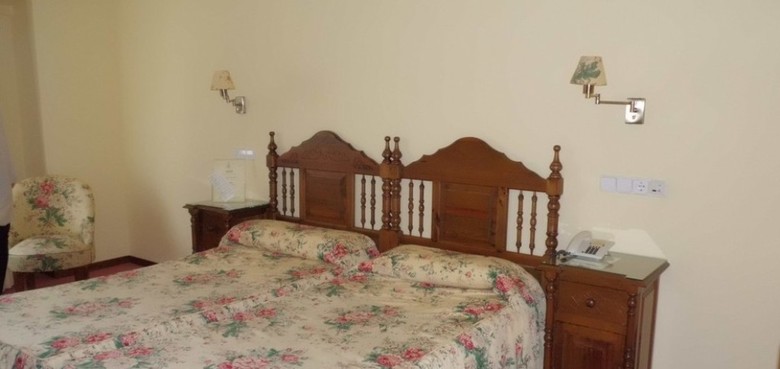 Hotel Puerta De La Villa
