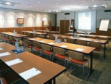Hotel Park Inn By Radisson D�sseldorf S�d