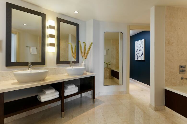 Epic Miami - A Kimpton Hotel