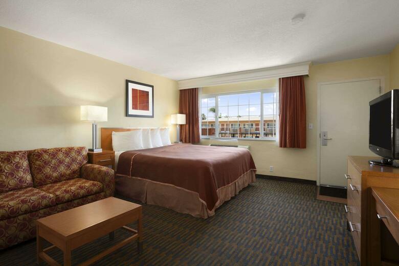 Hotel Howard Johnson Inn - San Diego Sea World