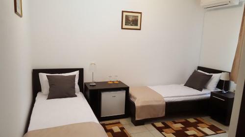 Hostal Vis A Vis Studio