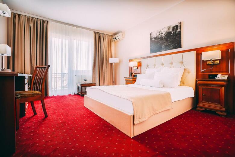 Hotel Athos R.m.t.