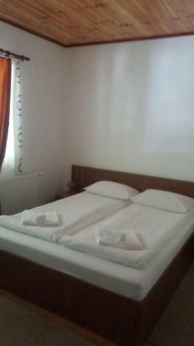 Hostal Popasul Vanatorilor