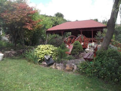 Hostal Pensiunea Raze De Soare