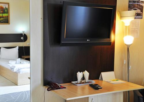 Hotel Charter Otopeni