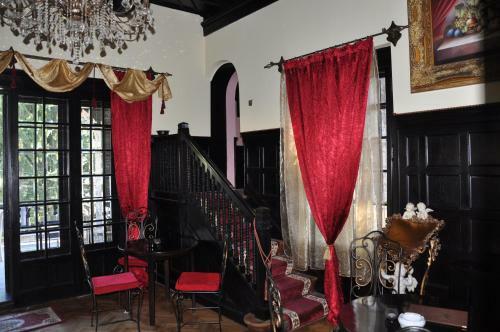 Hostal Casa Cu Farfurii