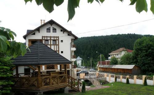 Hostal Pensiunea Gold