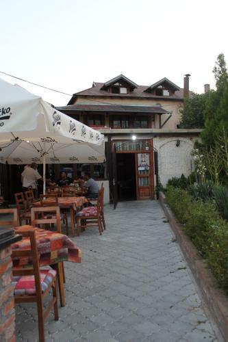 Hostal Guest House Sreder
