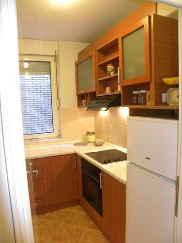Hyde-park Apartment