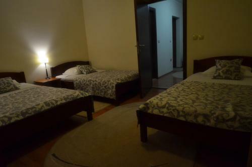 Hostal Accommodation Tara
