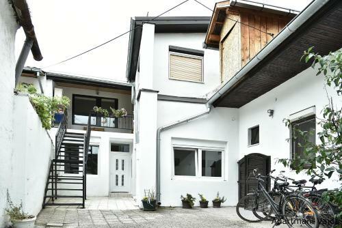 Vajda Apartments