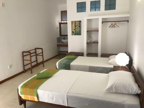 Hostal Sayura House