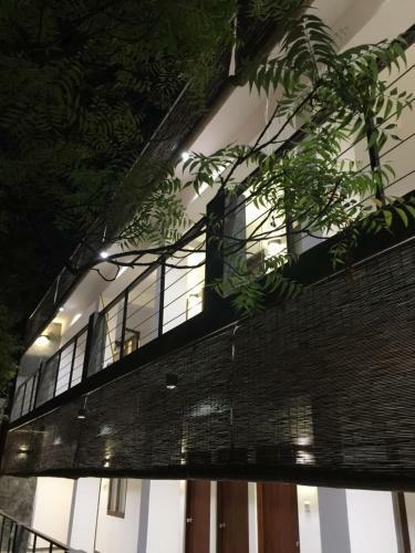 Hostal Sayura House