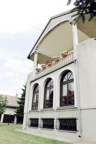 Hostal Neonele