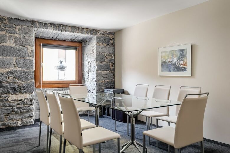 Hotel Balneario Ordu�a Plaza