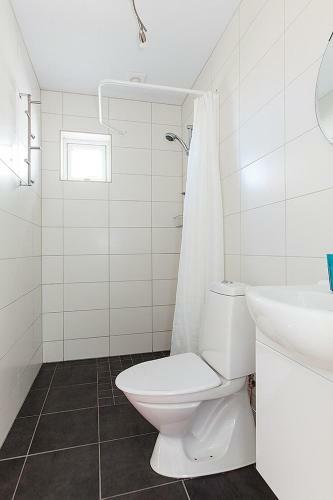 K�pingsvik Holiday Home
