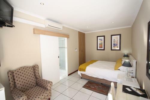 Hostal Marren House