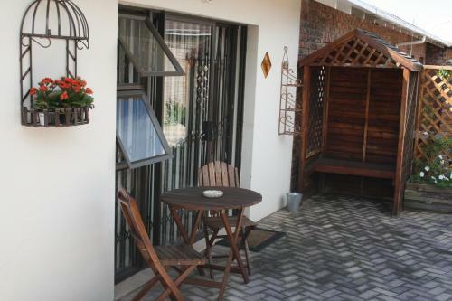 Bed & Breakfast Corner House Accommodation