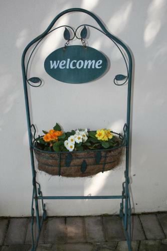 Bed & Breakfast Corner House Accommodation