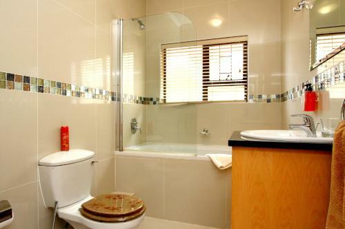Hostal Casa Mia Guesthouse