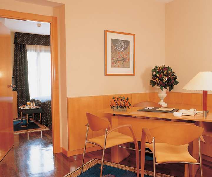 Leonardo Hotel Madrid City Center