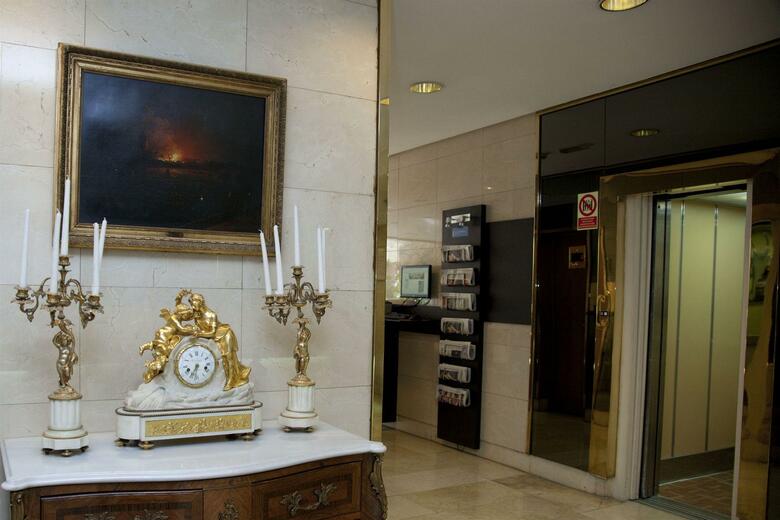 Hotel Gran Versalles