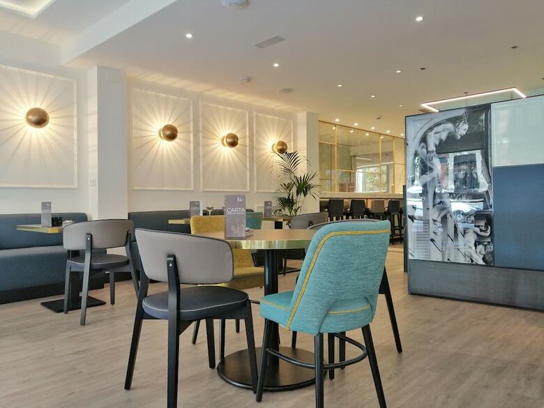 Hotel Gran Versalles