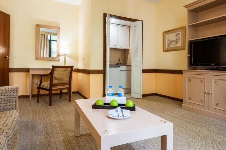 Aparthotel Espahotel Plaza Basilica