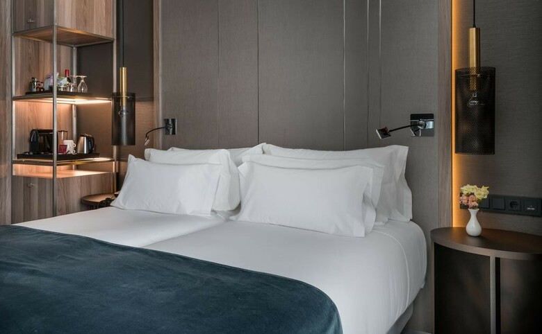 Hotel Senator Gran Via 21