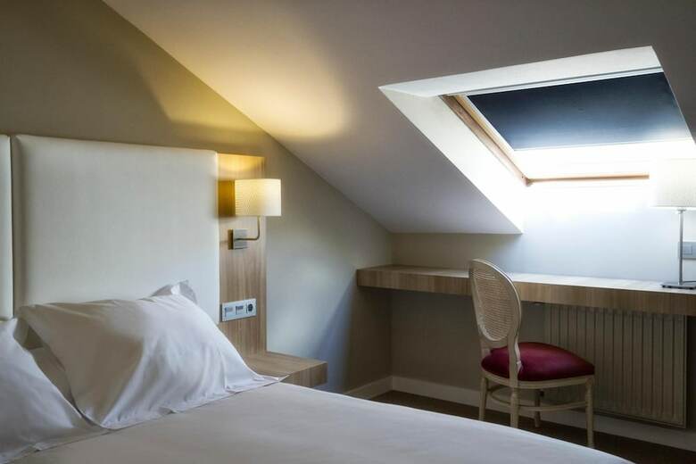 Hotel Arcea Los Lagos